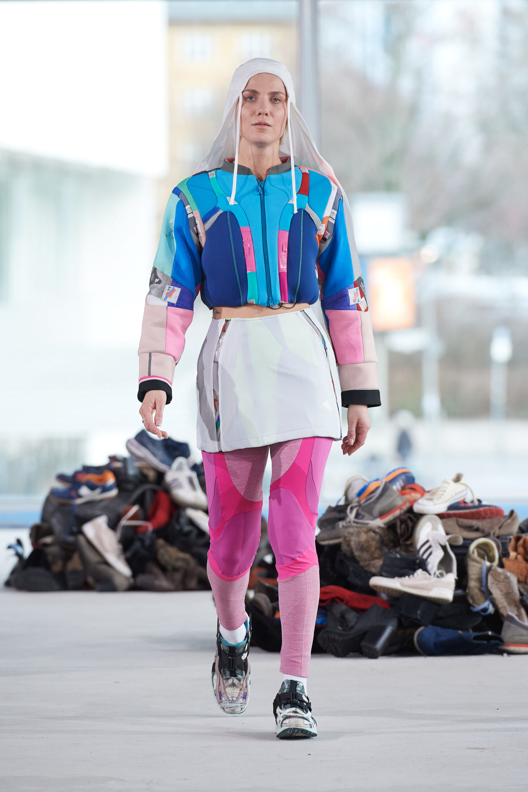 PLNGNS WOMEN'S DIVING SHORT JACKET - Image 2